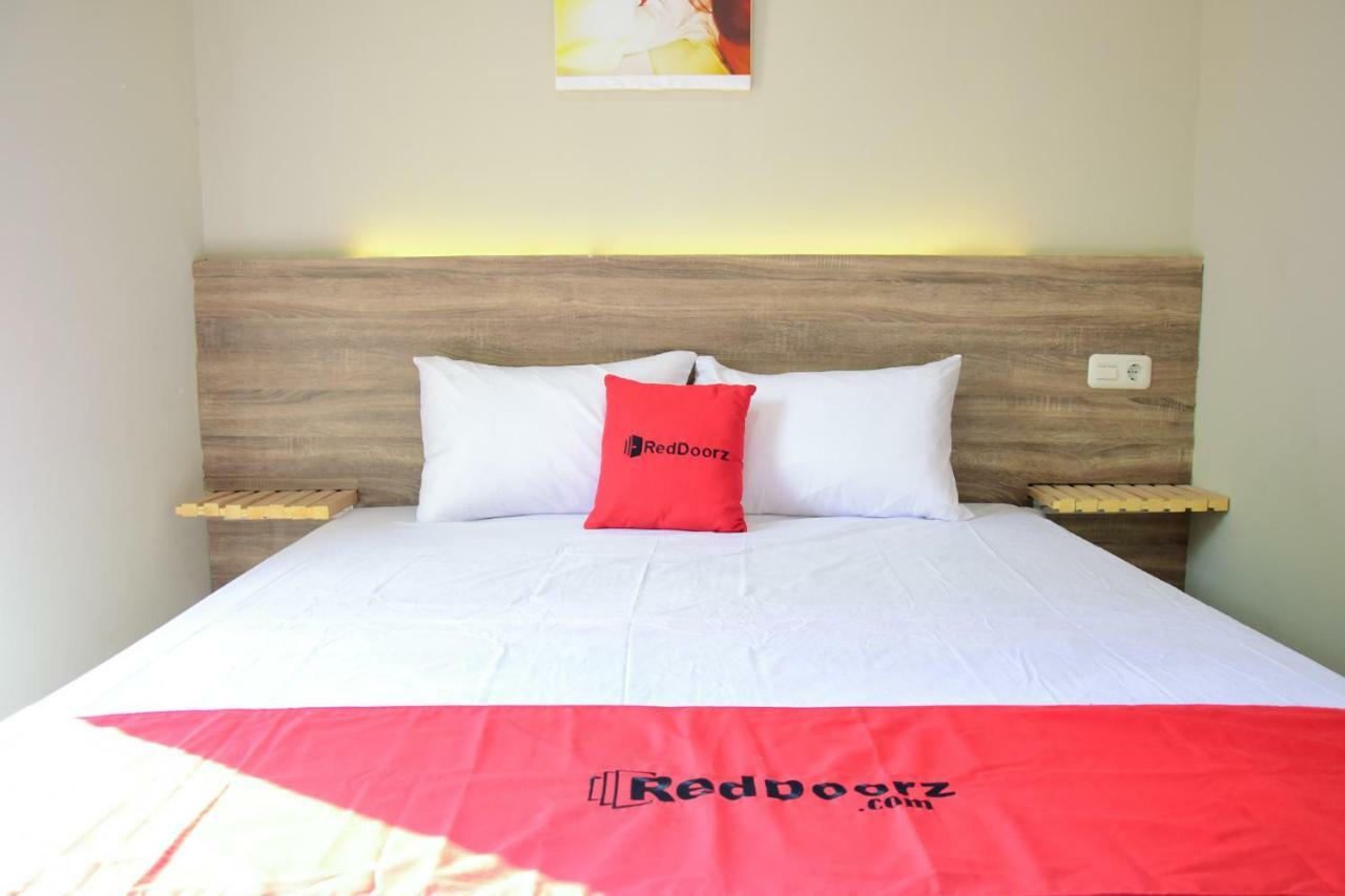 Rumah tetamu Reddoorz Near Mangga Dua Square Jakarta