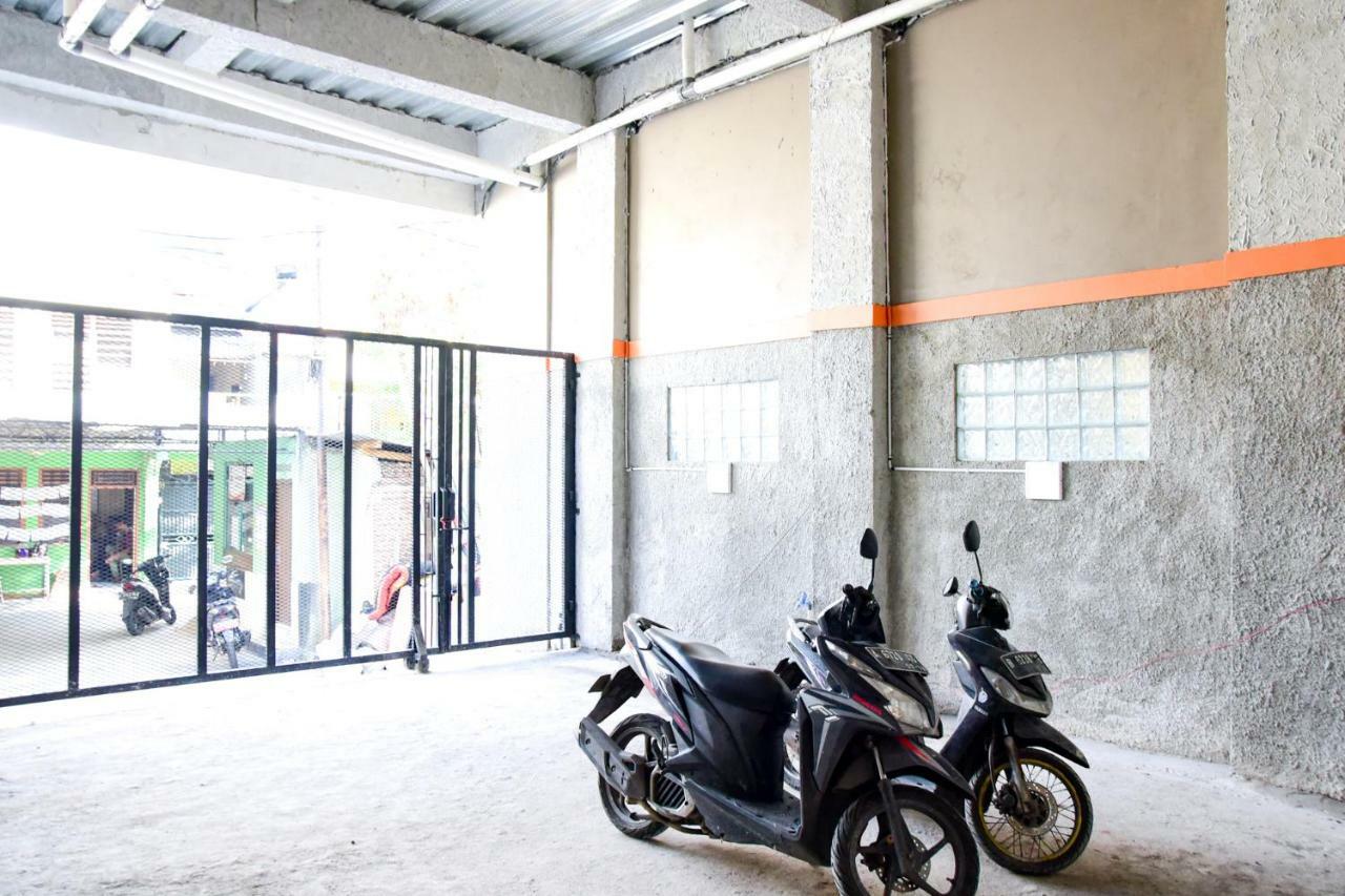 Reddoorz Near Mangga Dua Square Rumah tetamu Jakarta